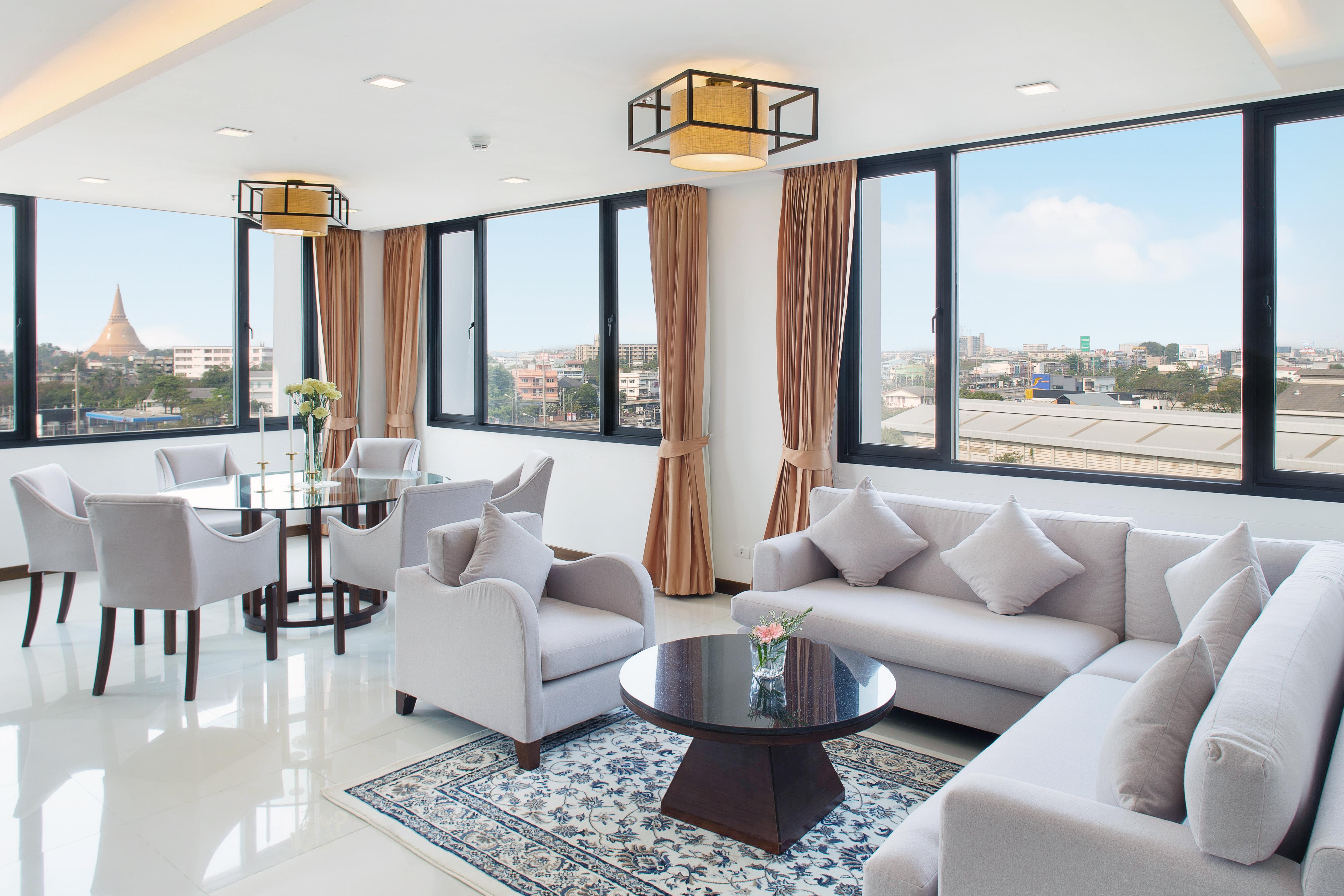 Mida Grande Hotel Dhavaravati Nakhon Pathom - Sha Plus Exterior foto